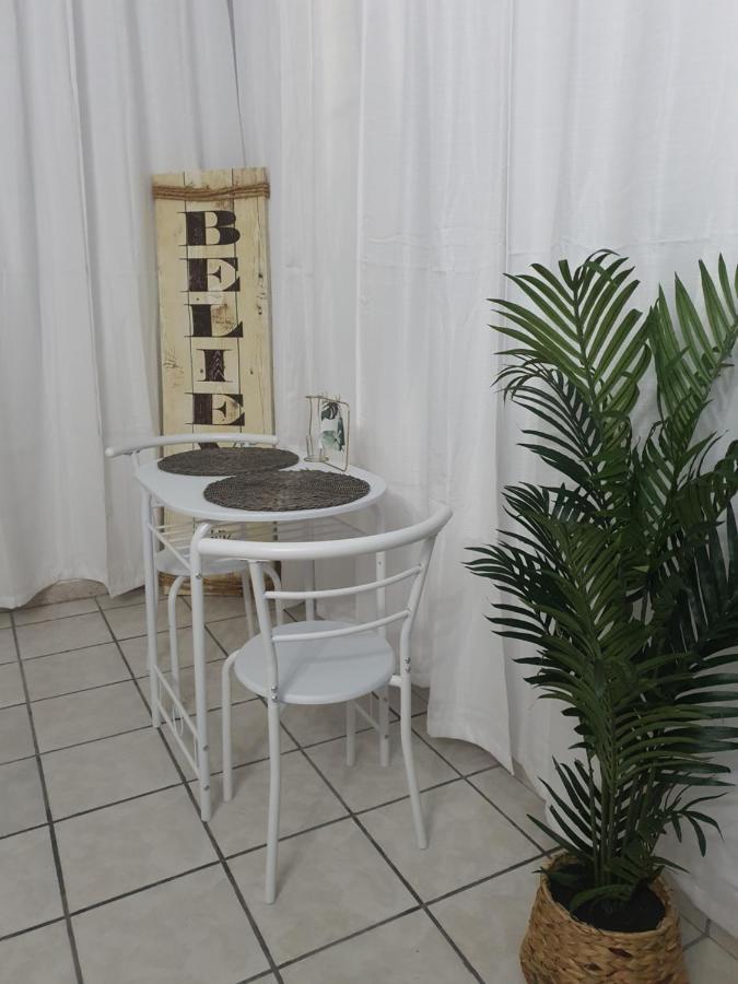 Ocean White Aparment Beach San Juan Exterior photo