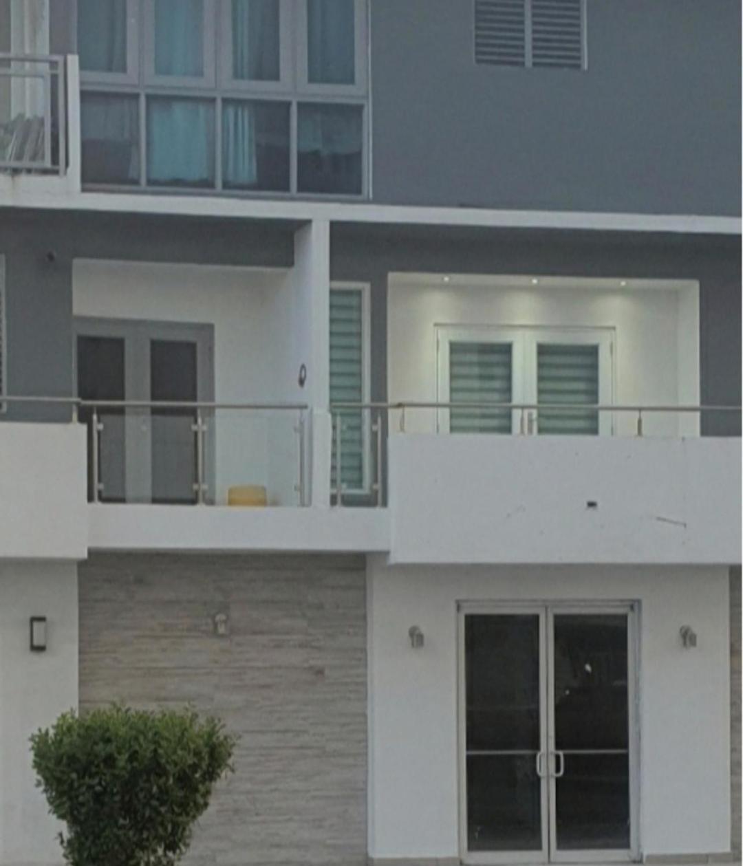 Ocean White Aparment Beach San Juan Exterior photo
